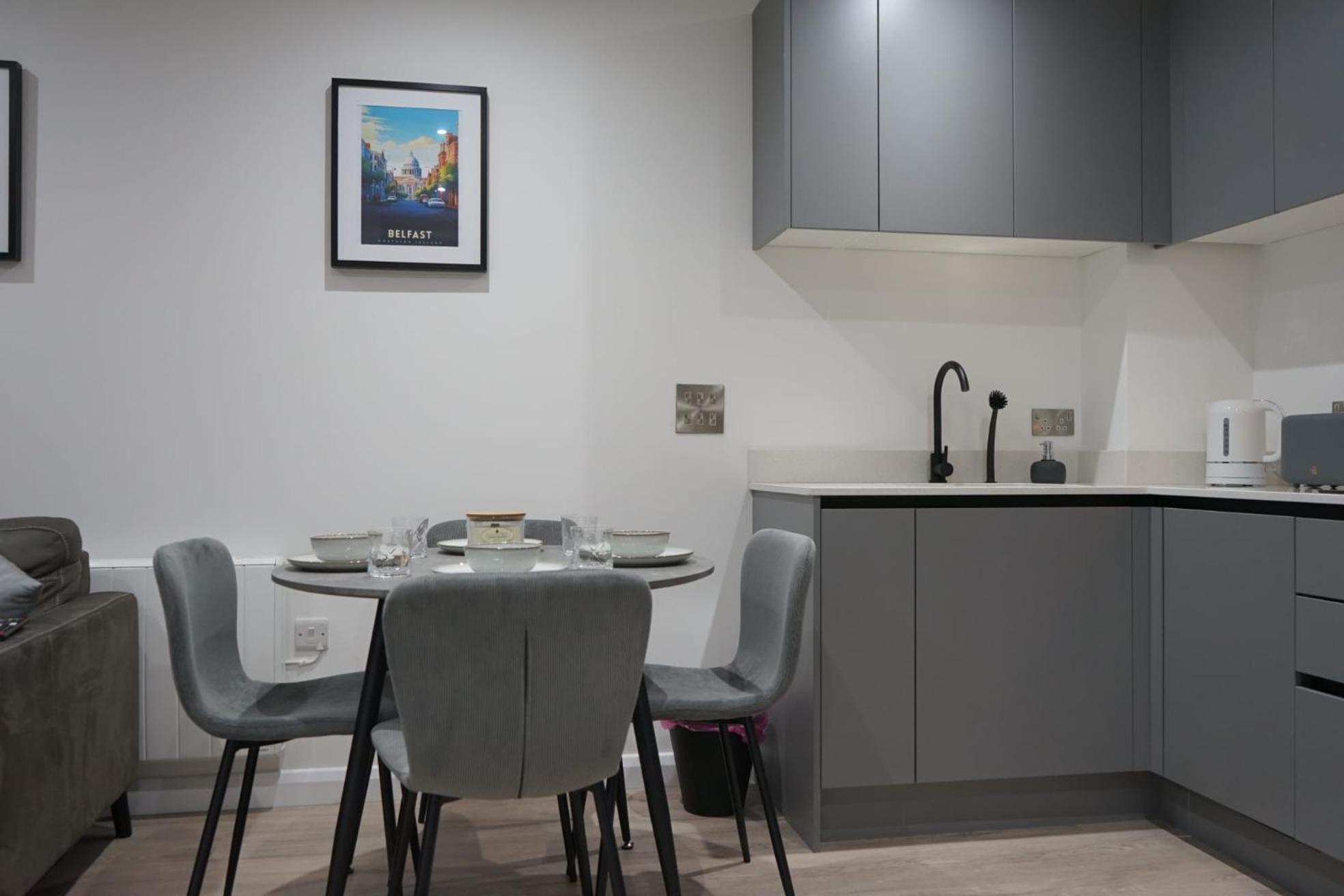 Luxury City Centre Apartment Belfast Extérieur photo